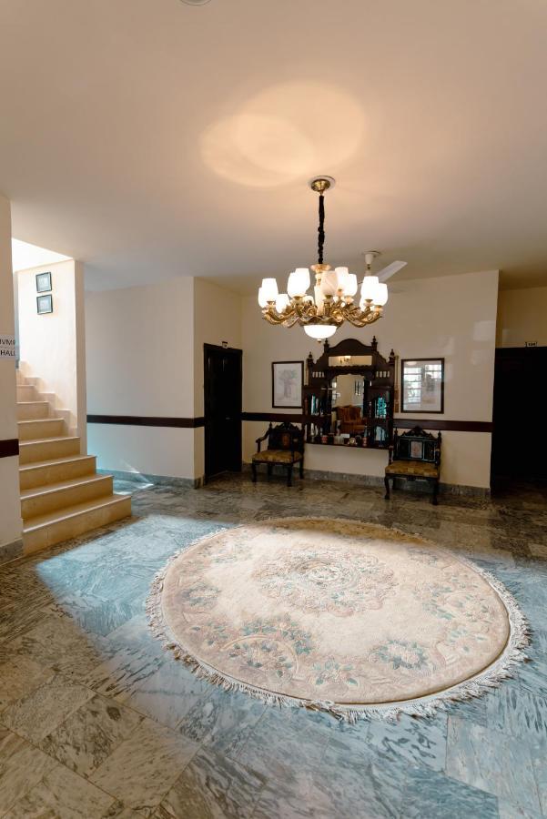 Hôtel Vip House à Peshawar Extérieur photo